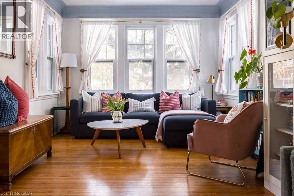 44 Cline Avenue N, Hamilton, Ontario  L8S 3Z4 - Photo 5 - 40799568