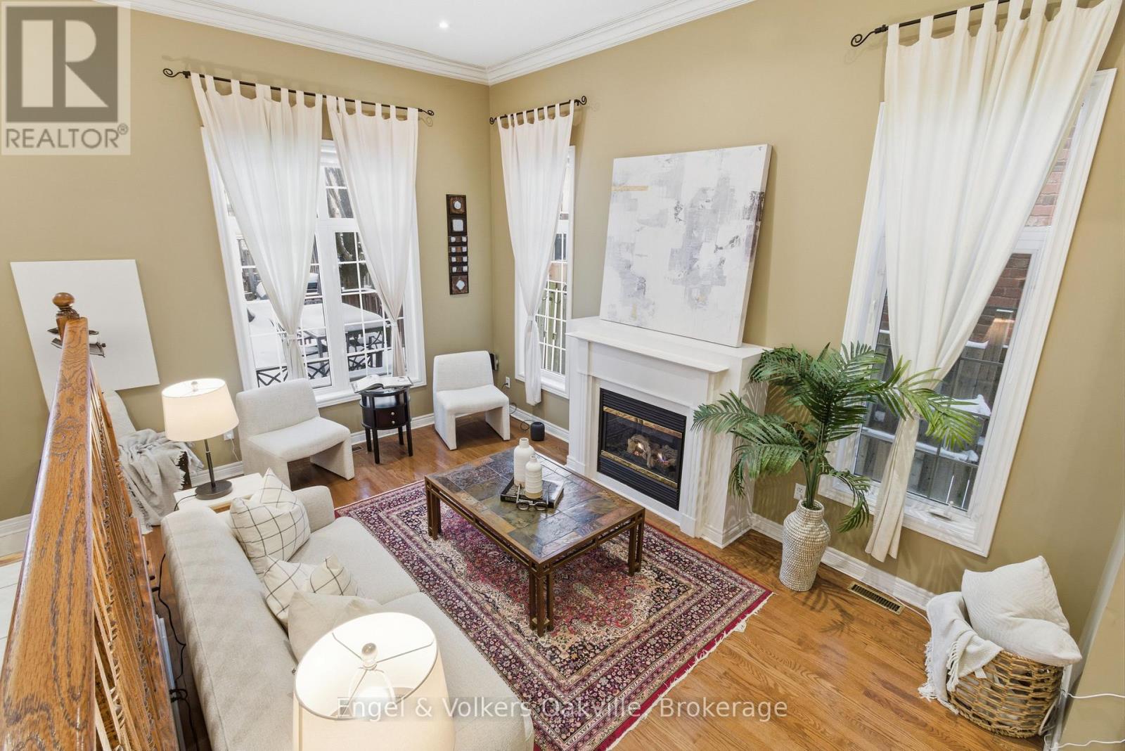 3340 Eglinton Avenue W, Mississauga, Ontario  L5M 7K8 - Photo 16 - W12720638