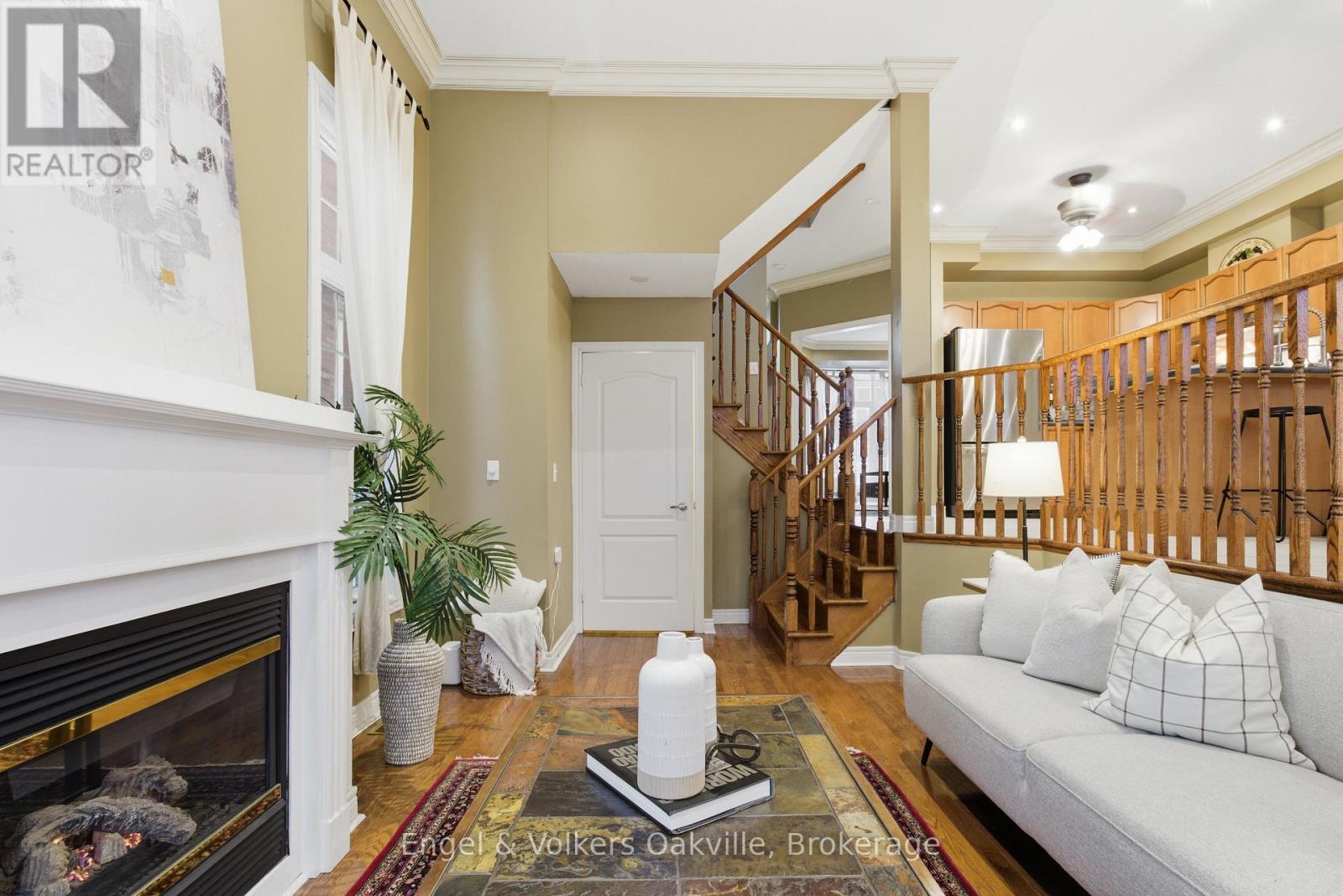 3340 Eglinton Avenue W, Mississauga, Ontario  L5M 7K8 - Photo 14 - W12720638