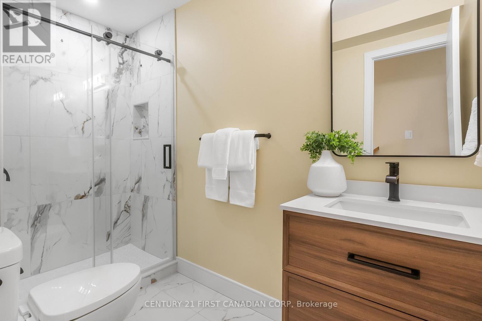 375 Colville Boulevard, London South, Ontario  N6K 2J4 - Photo 15 - X12720514