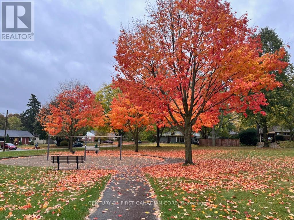 Photo 38 of 40 for 375 Colville Boulevard