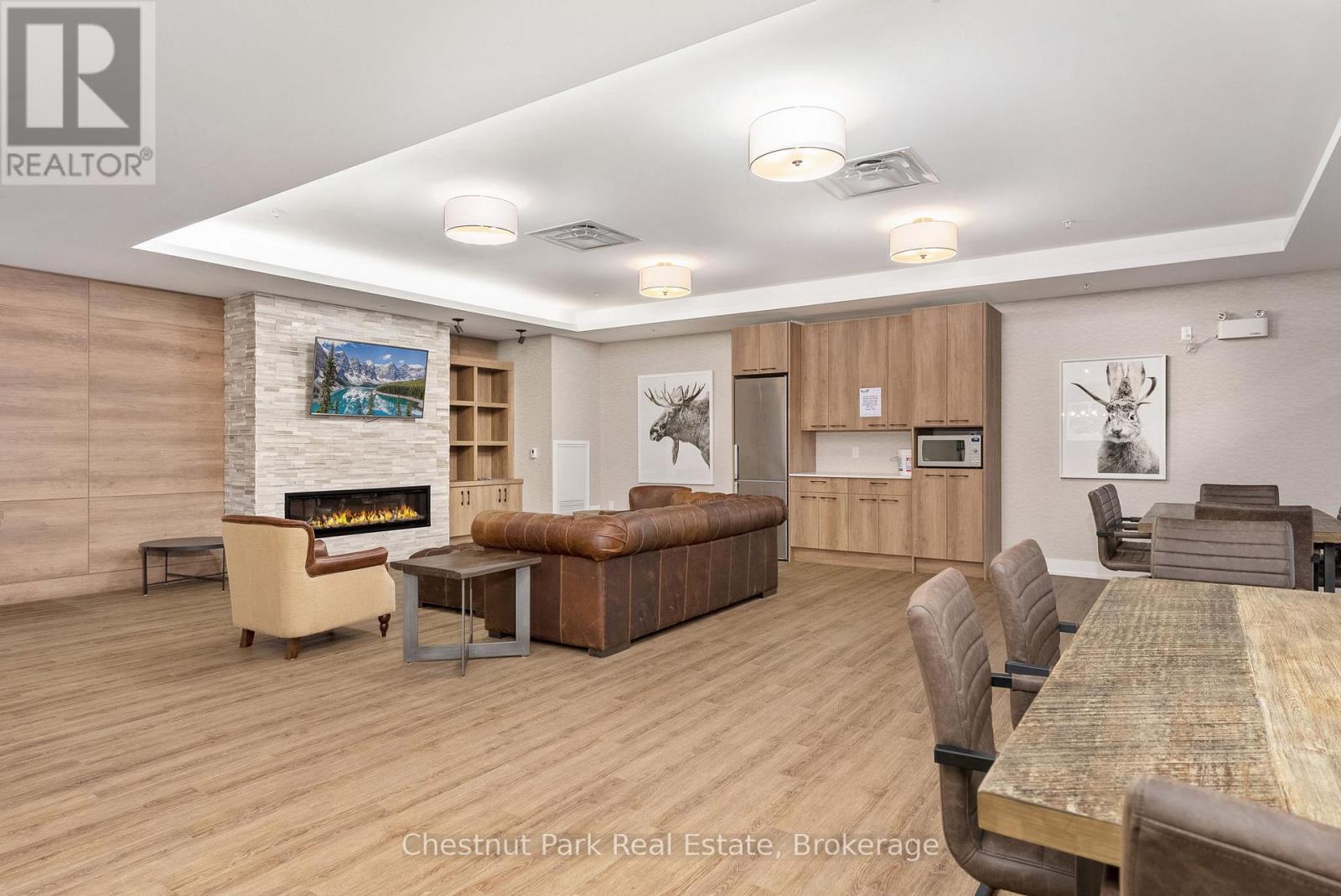 206 - 25 Pen Lake Point Road, Huntsville, Ontario  P1H 1A9 - Photo 17 - X12720654