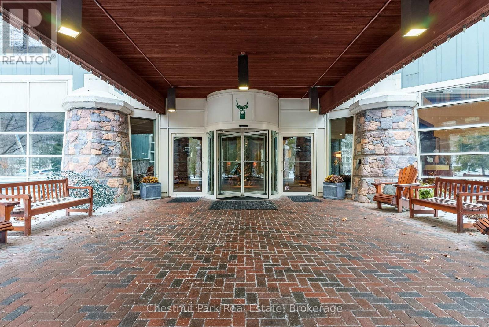 206 - 25 Pen Lake Point Road, Huntsville, Ontario  P1H 1A9 - Photo 22 - X12720654