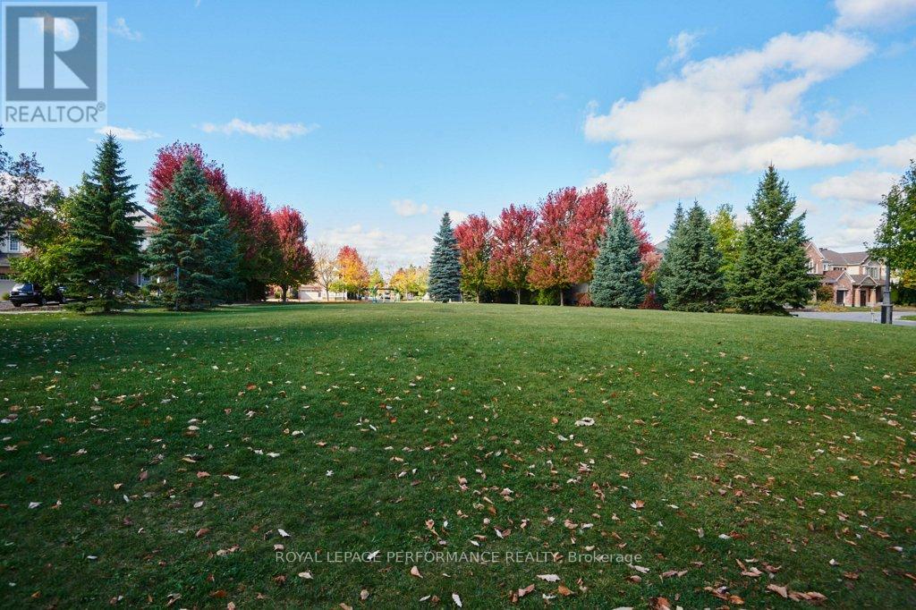 229 Mistral Way, Ottawa, Ontario  K2S 0G7 - Photo 35 - X12720544