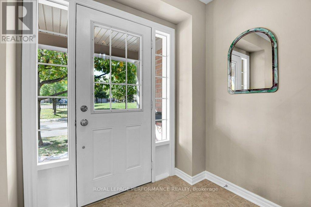 229 Mistral Way, Ottawa, Ontario  K2S 0G7 - Photo 5 - X12720544