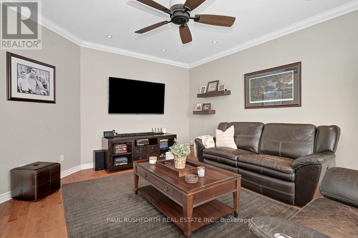 565 Evangeline Street, Ottawa, Ontario  K4A 4G4 - Photo 18 - X12720548