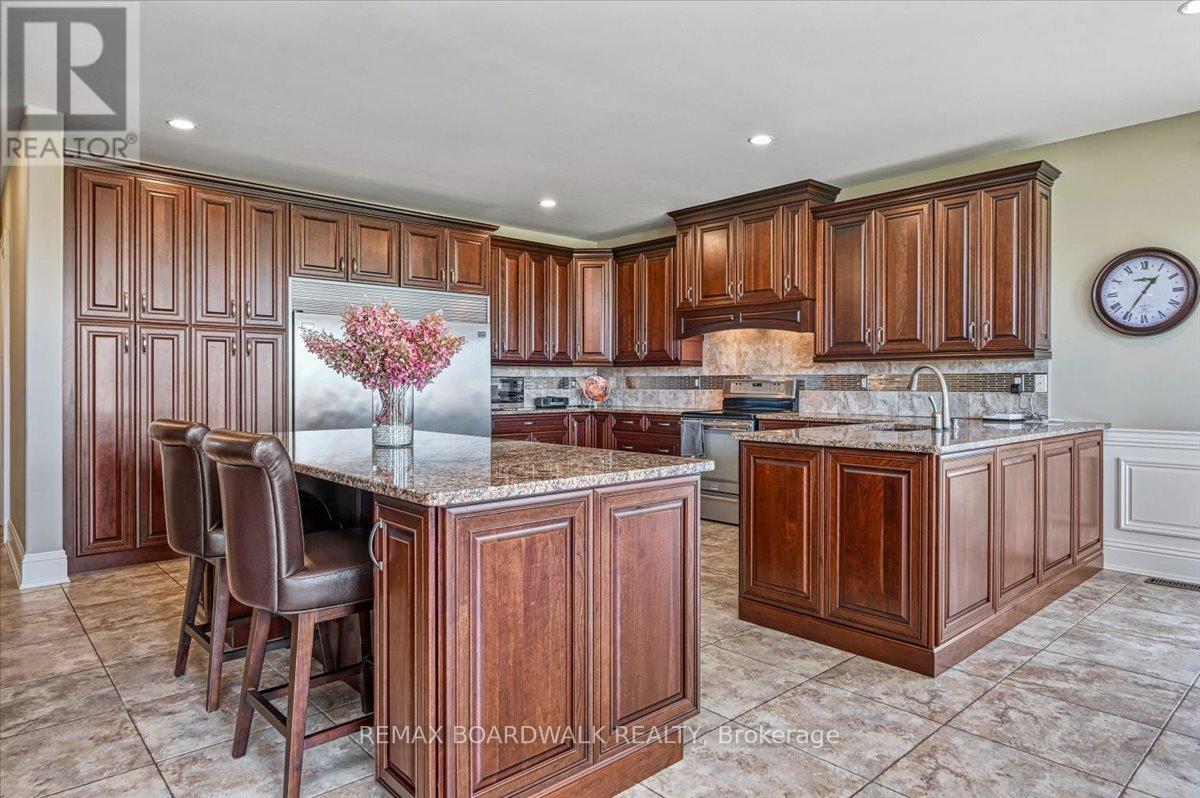 1530 Creagan Court, Ottawa, Ontario  K4C 0A5 - Photo 10 - X12720596