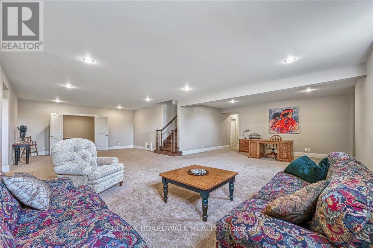 1530 Creagan Court, Ottawa, Ontario  K4C 0A5 - Photo 35 - X12720596