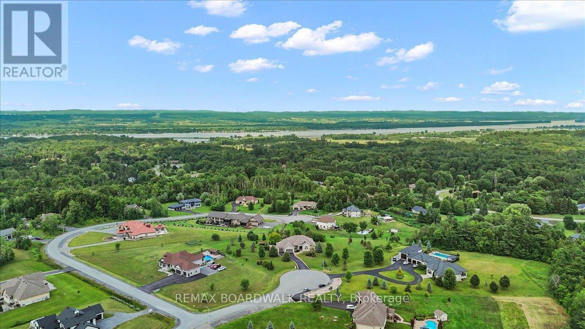 1530 Creagan Court, Ottawa, Ontario  K4C 0A5 - Photo 47 - X12720596