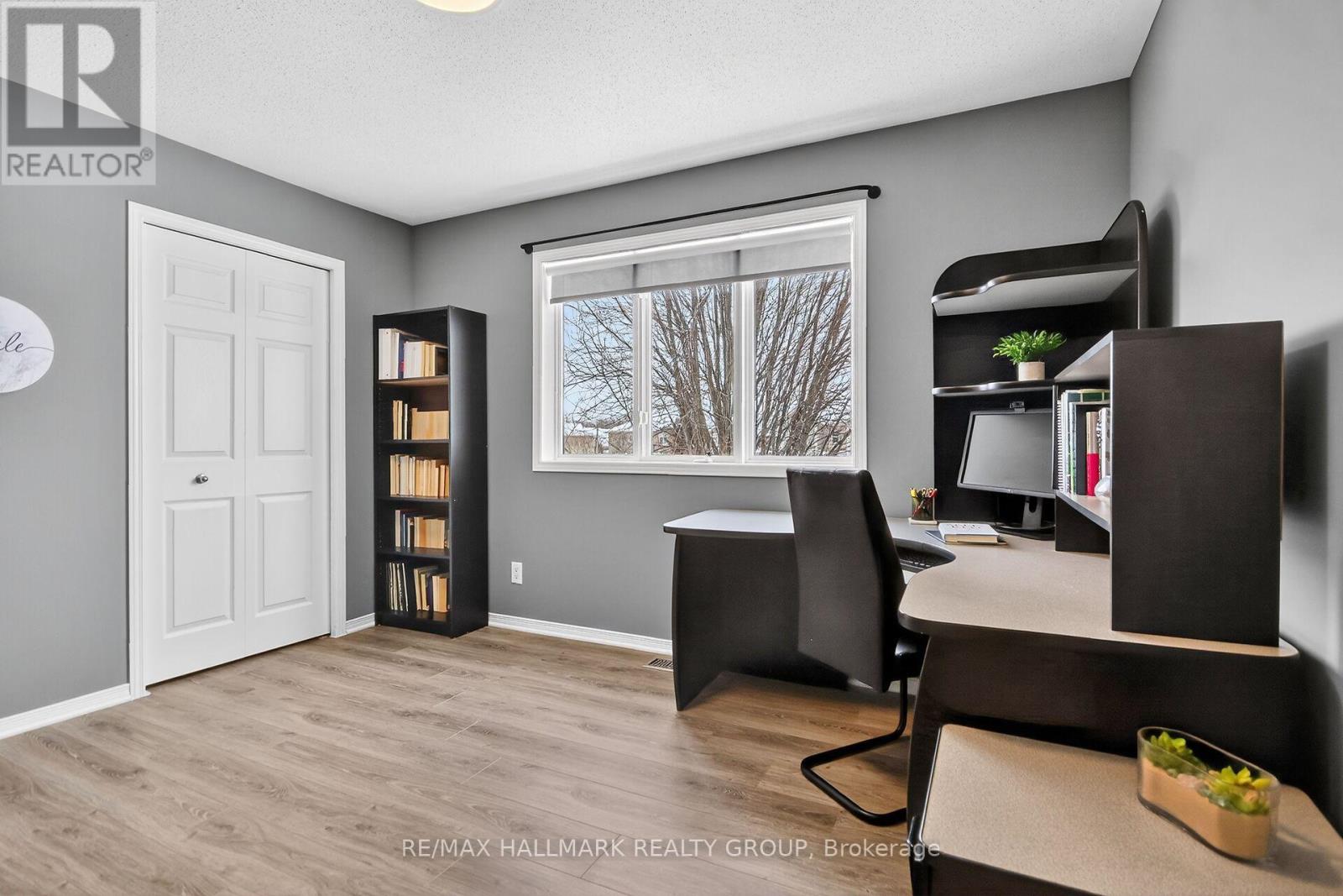 355 West Ridge Drive, Ottawa, Ontario  K2S 2G8 - Photo 22 - X12720650