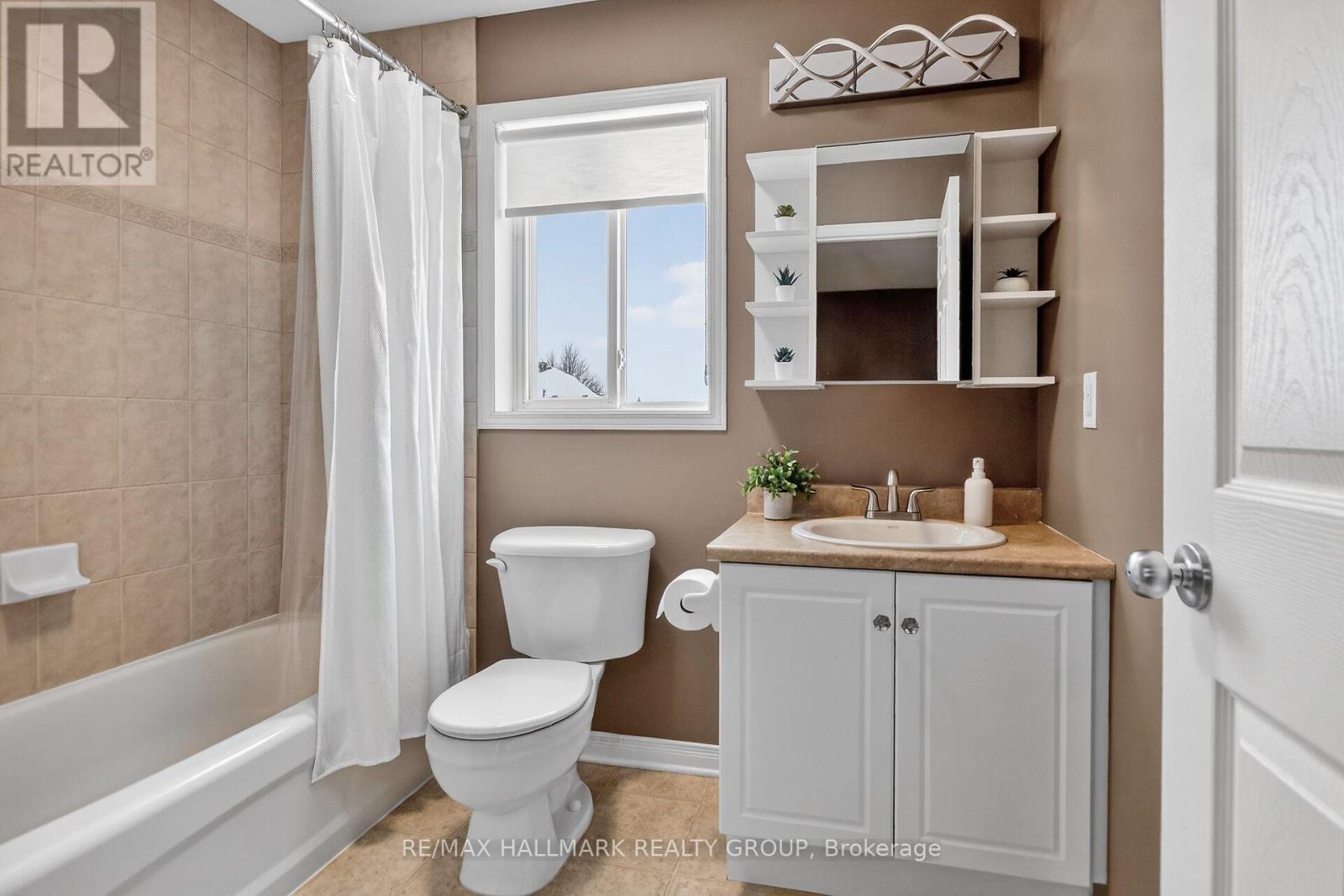 355 West Ridge Drive, Ottawa, Ontario  K2S 2G8 - Photo 23 - X12720650