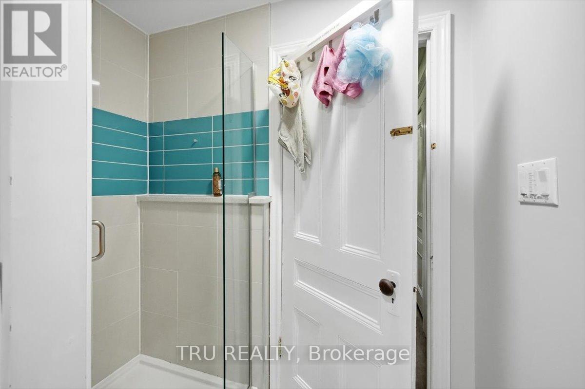 355 Cambridge Street N, Ottawa, Ontario  K1R 7B3 - Photo 20 - X12720706