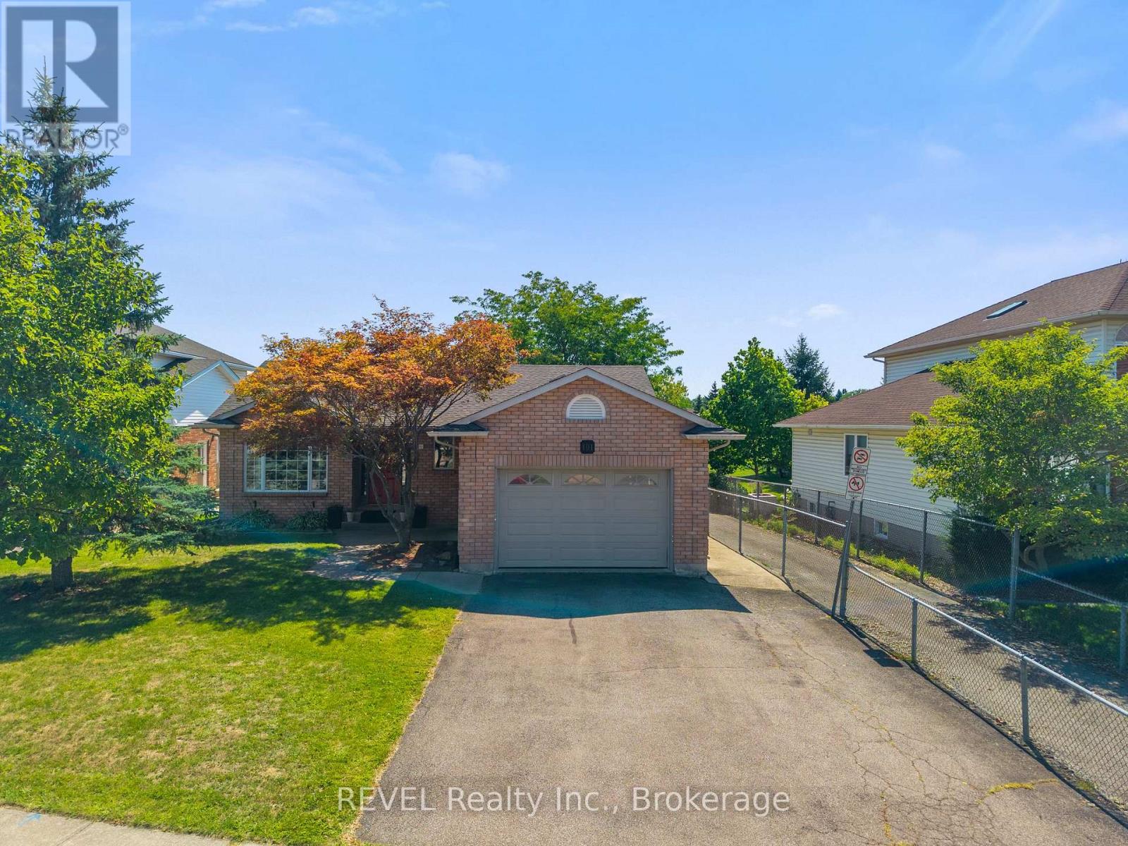 Lower - 101 Wellandvale Drive, Welland, Ontario  L3C 7C7 - Photo 1 - X12720546