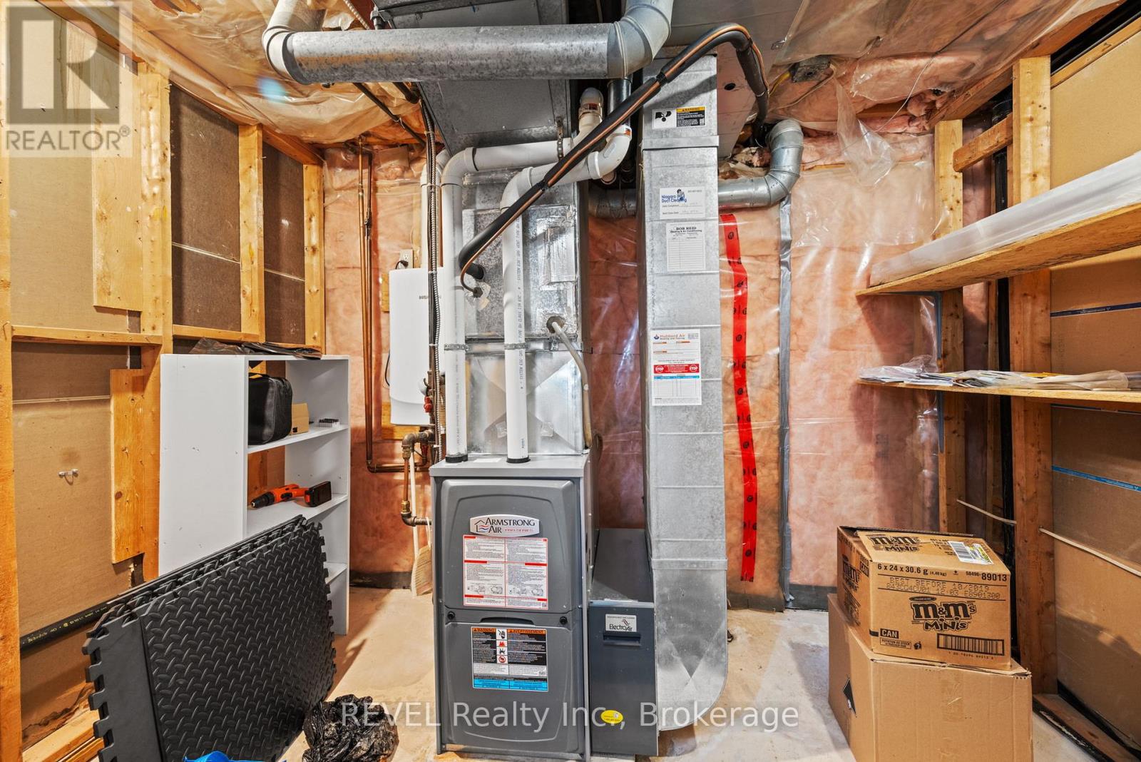 Lower - 101 Wellandvale Drive, Welland, Ontario  L3C 7C7 - Photo 15 - X12720546