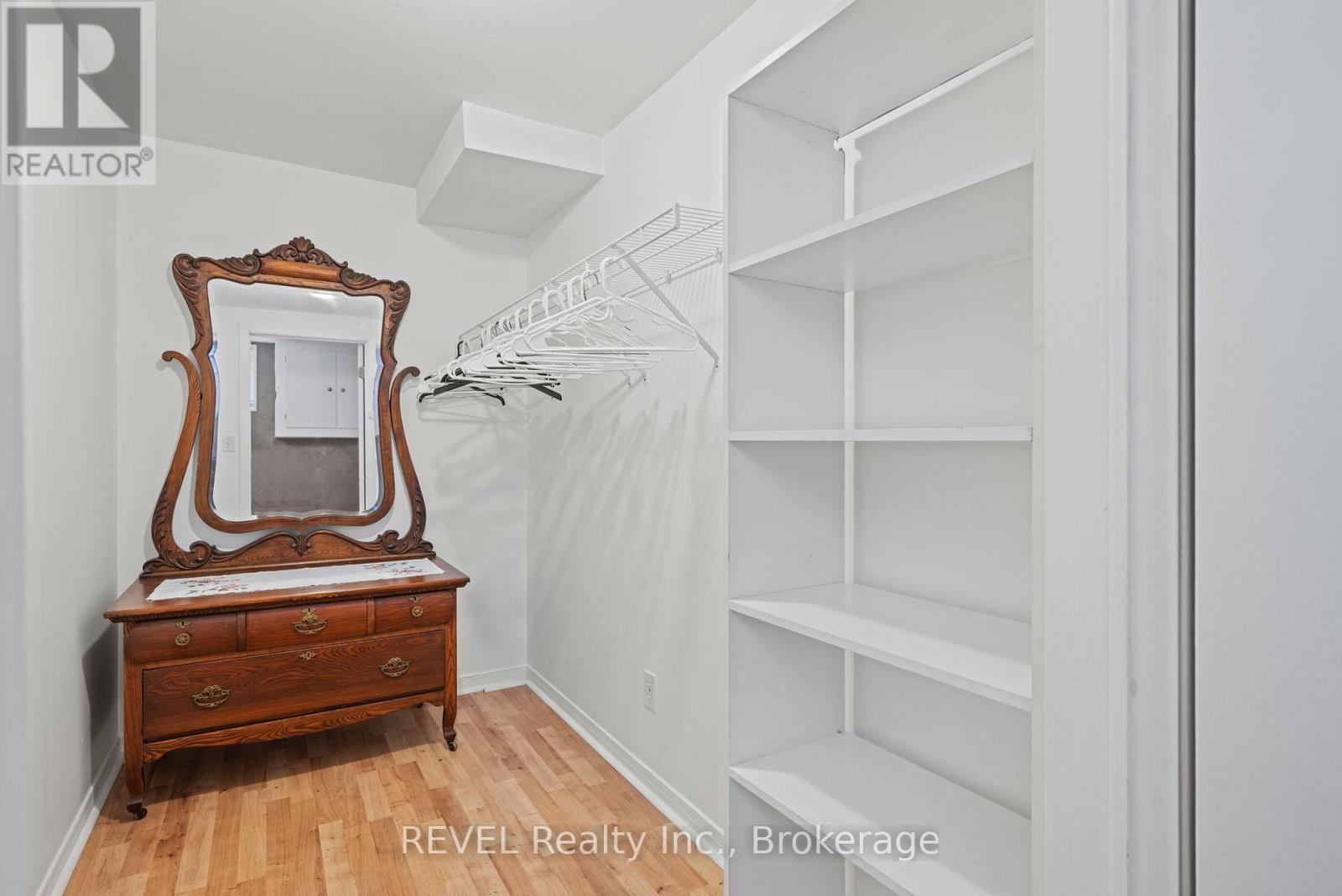 Lower - 101 Wellandvale Drive, Welland, Ontario  L3C 7C7 - Photo 19 - X12720546