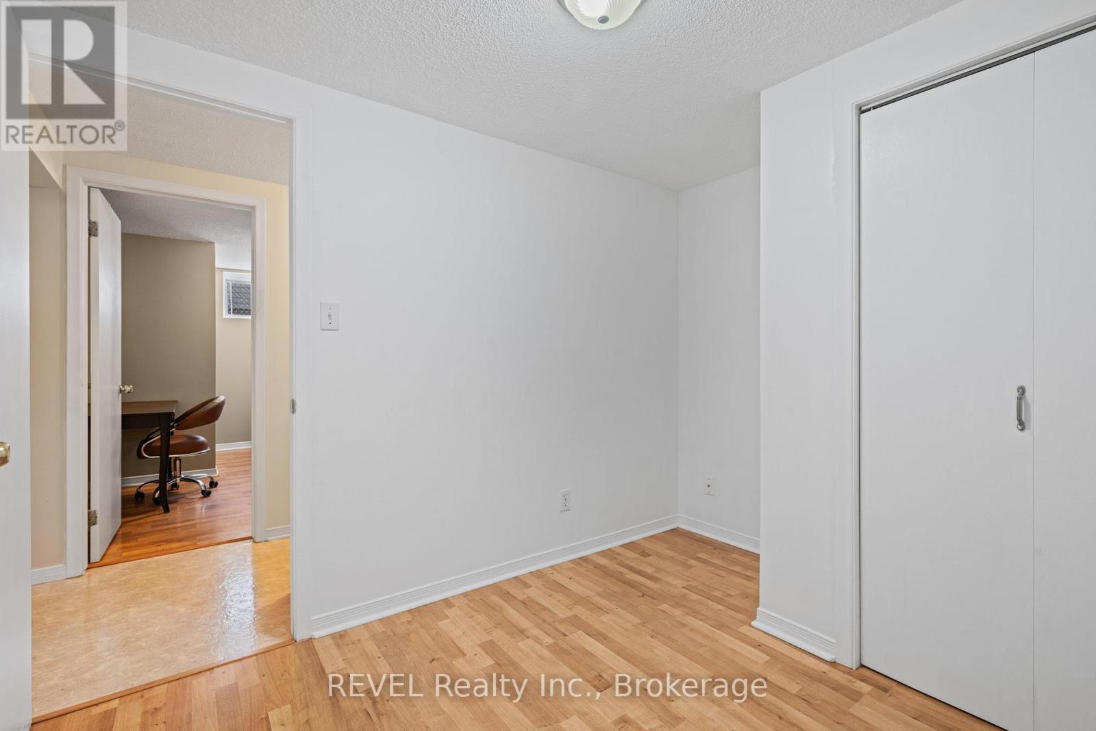 Lower - 101 Wellandvale Drive, Welland, Ontario  L3C 7C7 - Photo 22 - X12720546