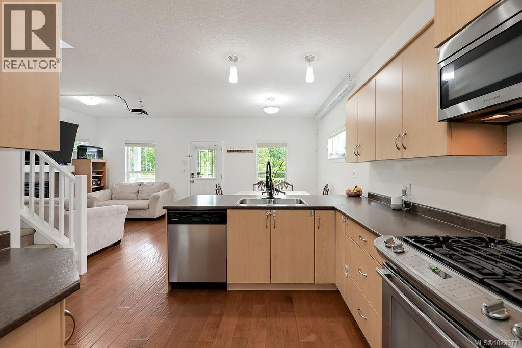 3369 Piper Rd, Langford, British Columbia  V9C 0G9 - Photo 15 - 1023977