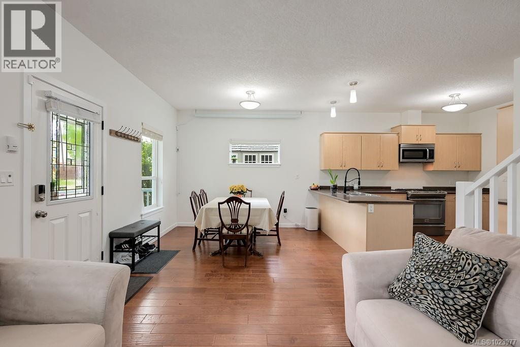 3369 Piper Rd, Langford, British Columbia  V9C 0G9 - Photo 8 - 1023977