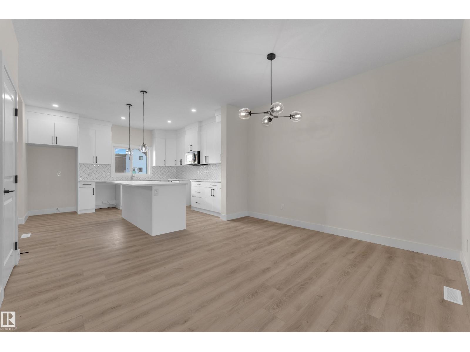 96 Patriot Wy, Spruce Grove, Alberta  T7X 4E8 - Photo 7 - E4470666