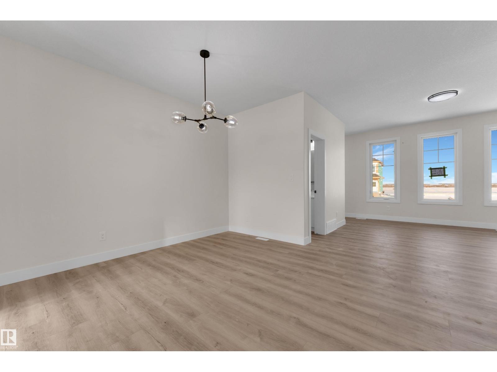 96 Patriot Wy, Spruce Grove, Alberta  T7X 4E8 - Photo 8 - E4470666