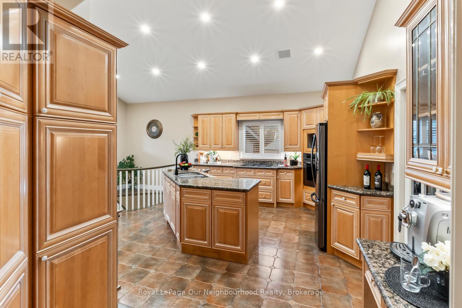 941 Tillison Avenue, Cobourg, Ontario  K9A 5N2 - Photo 10 - X12720560