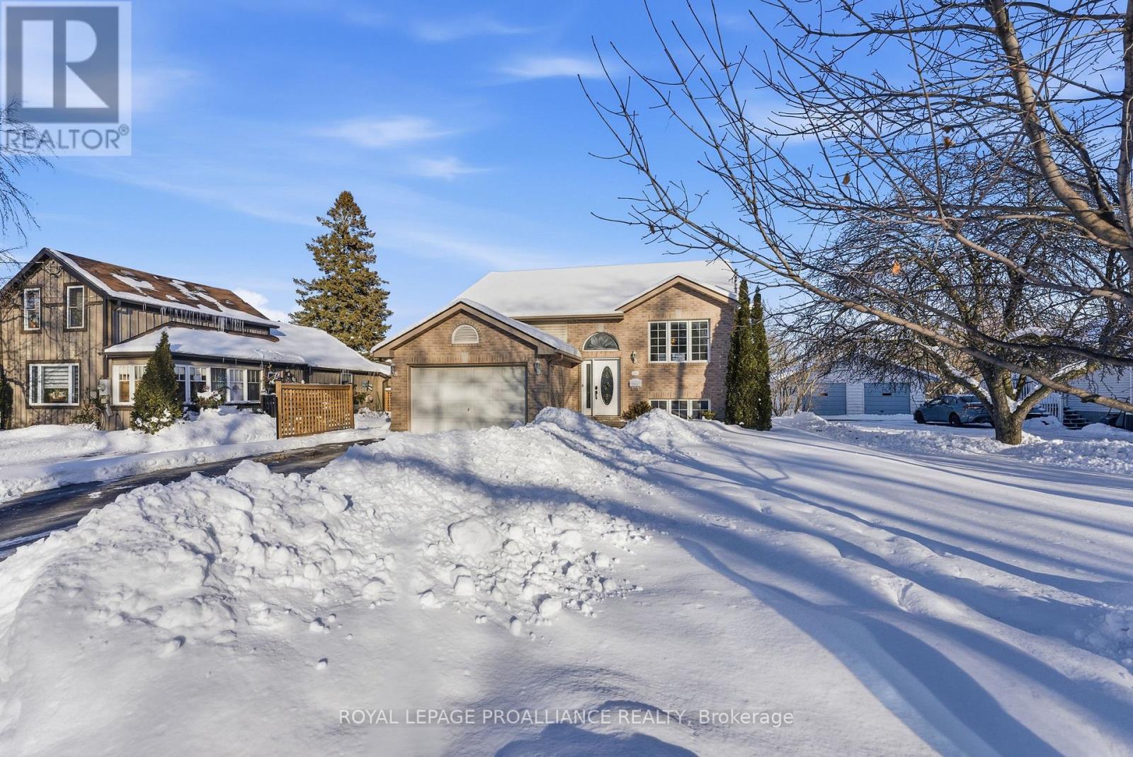 253 Herchimer Avenue, Belleville, Ontario  K8N 4H1 - Photo 1 - X12720690