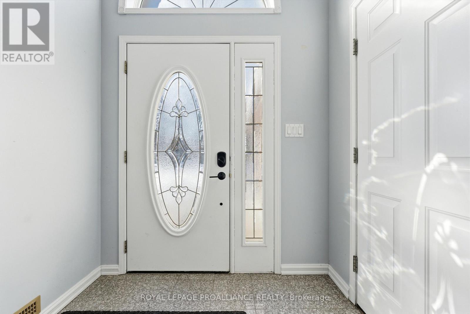 253 Herchimer Avenue, Belleville, Ontario  K8N 4H1 - Photo 36 - X12720690