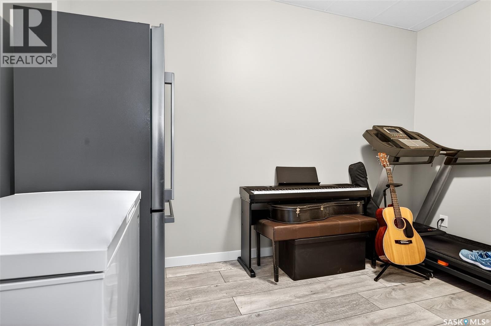 311 Rose Street, Mortlach, Saskatchewan  S0H 3E0 - Photo 41 - SK027009