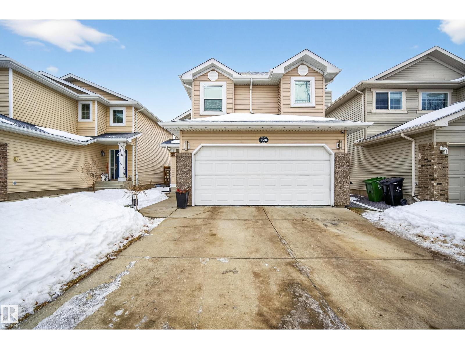 220 Galloway Wd, Fort Saskatchewan, Alberta  T8L 0A3 - Photo 1 - E4470736