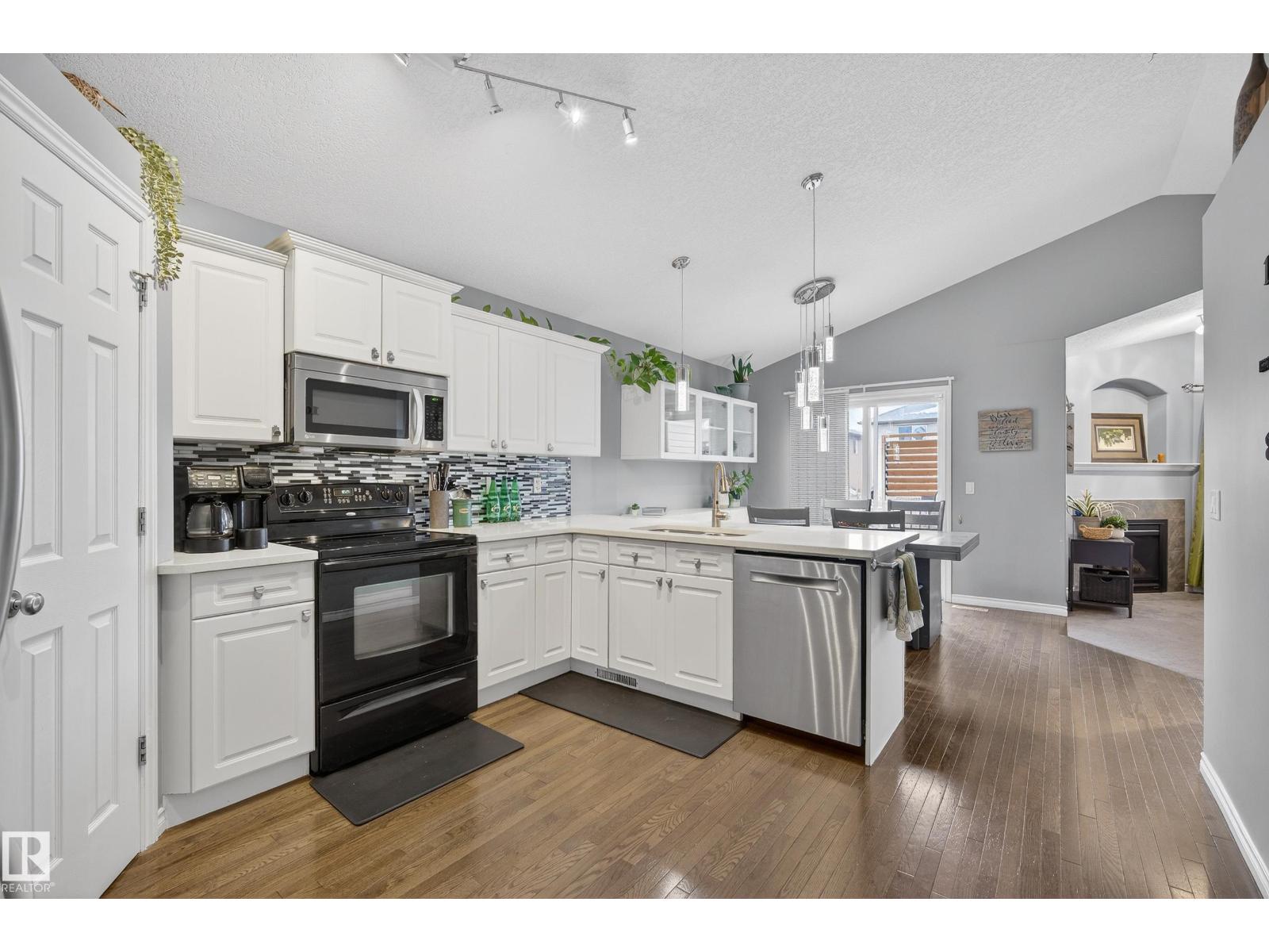 220 Galloway Wd, Fort Saskatchewan, Alberta  T8L 0A3 - Photo 6 - E4470736