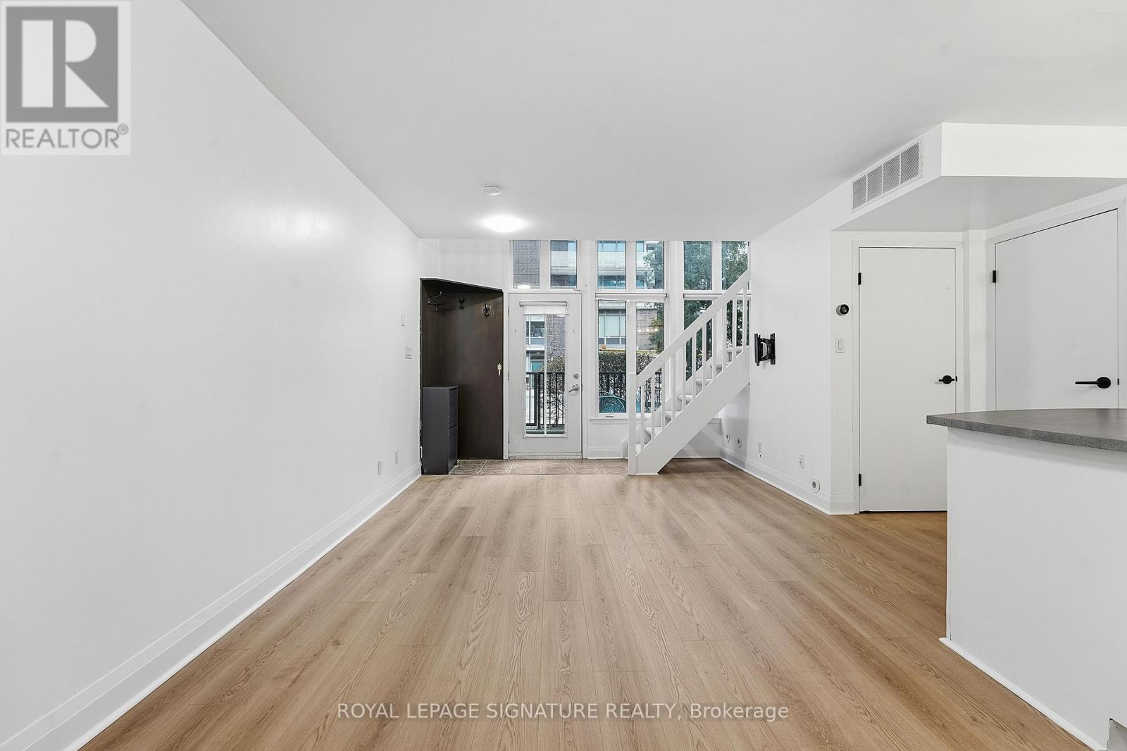 1105 - 50 East Liberty Street, Toronto, Ontario M6K 3P3 - Photo 6 - C12720444