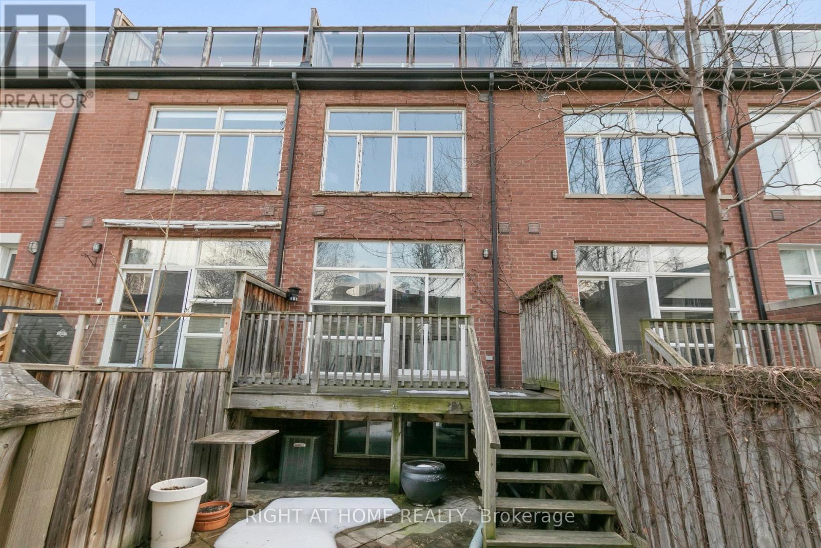 488 King Street E, Toronto, Ontario  M5A 1L8 - Photo 32 - C12720480