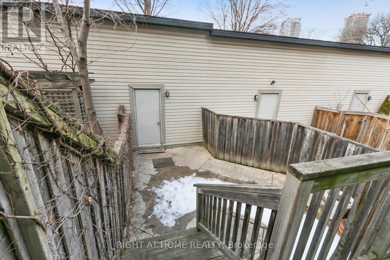 488 King Street E, Toronto, Ontario  M5A 1L8 - Photo 34 - C12720480
