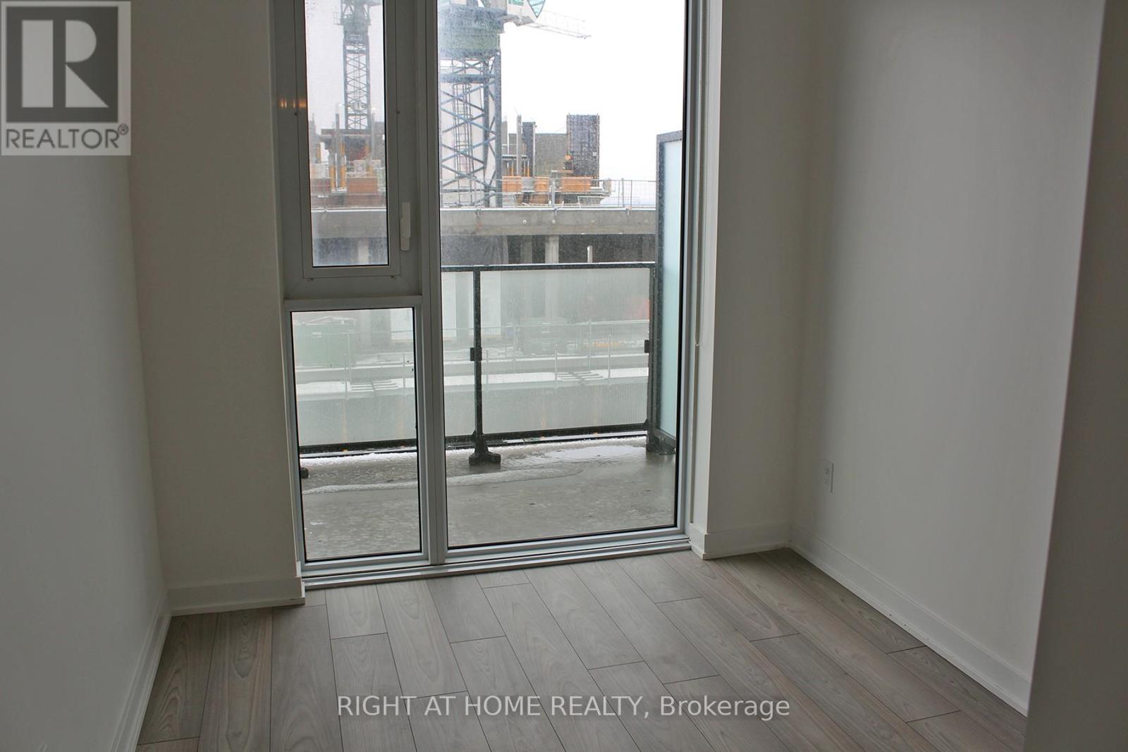 8 Tippett Road, Toronto, Ontario  M3H 0E7 - Photo 10 - C12720618