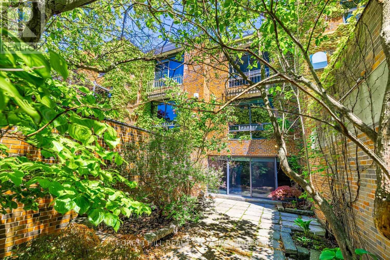 82 Oriole Road, Toronto, Ontario  M4V 2G1 - Photo 21 - C12720630