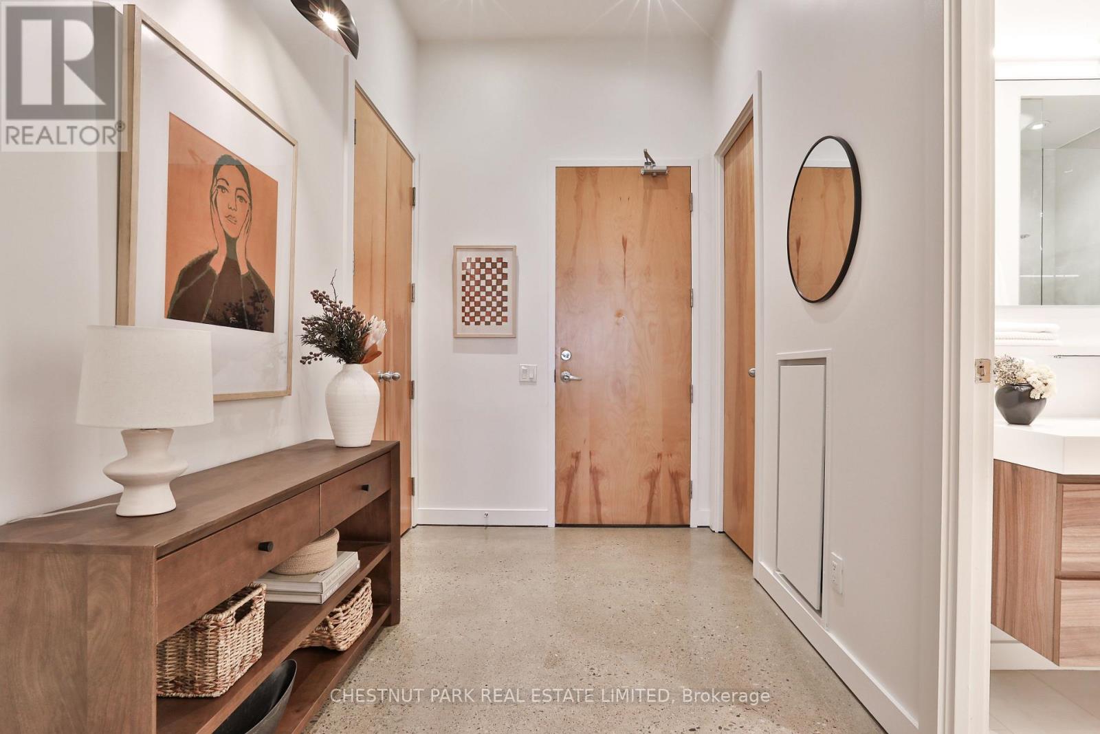 1013 - 155 Dalhousie Street, Toronto, Ontario  M5B 2P7 - Photo 3 - C12720656