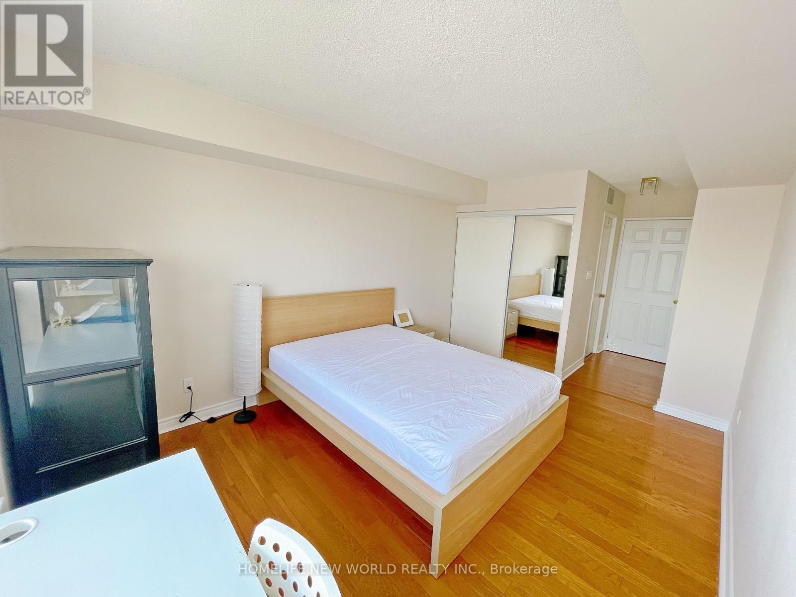 1002 - 18 Hillcrest Ave Avenue, Toronto, Ontario  M2N 6T5 - Photo 13 - C12720708