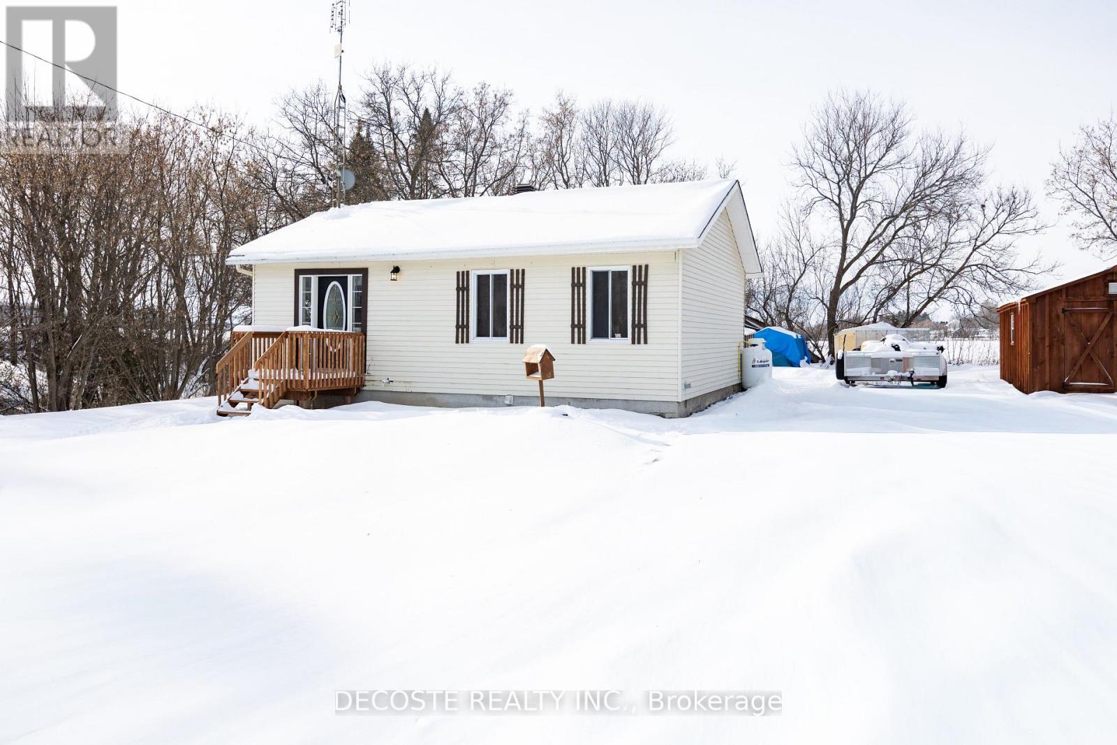 1886 Dalkeith Road, North Glengarry, Ontario K0B 1E0 - Photo 21 - X12720700