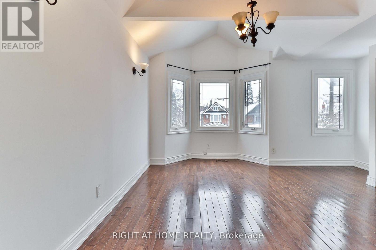 Main + Upper - 143 Gamble Avenue, Toronto, Ontario  M4J 2P2 - Photo 9 - E12720424