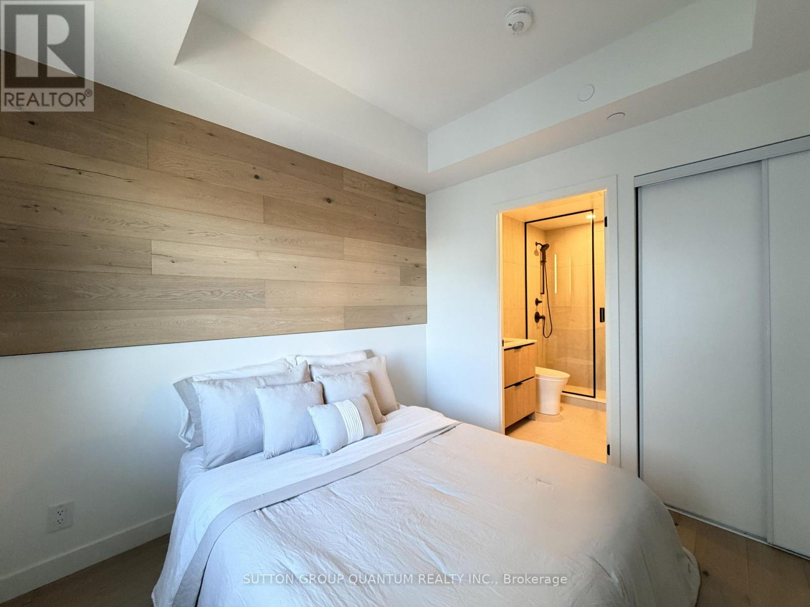 1314 - 1050 Eastern Avenue, Toronto, Ontario  M4L 0B7 - Photo 8 - E12720448