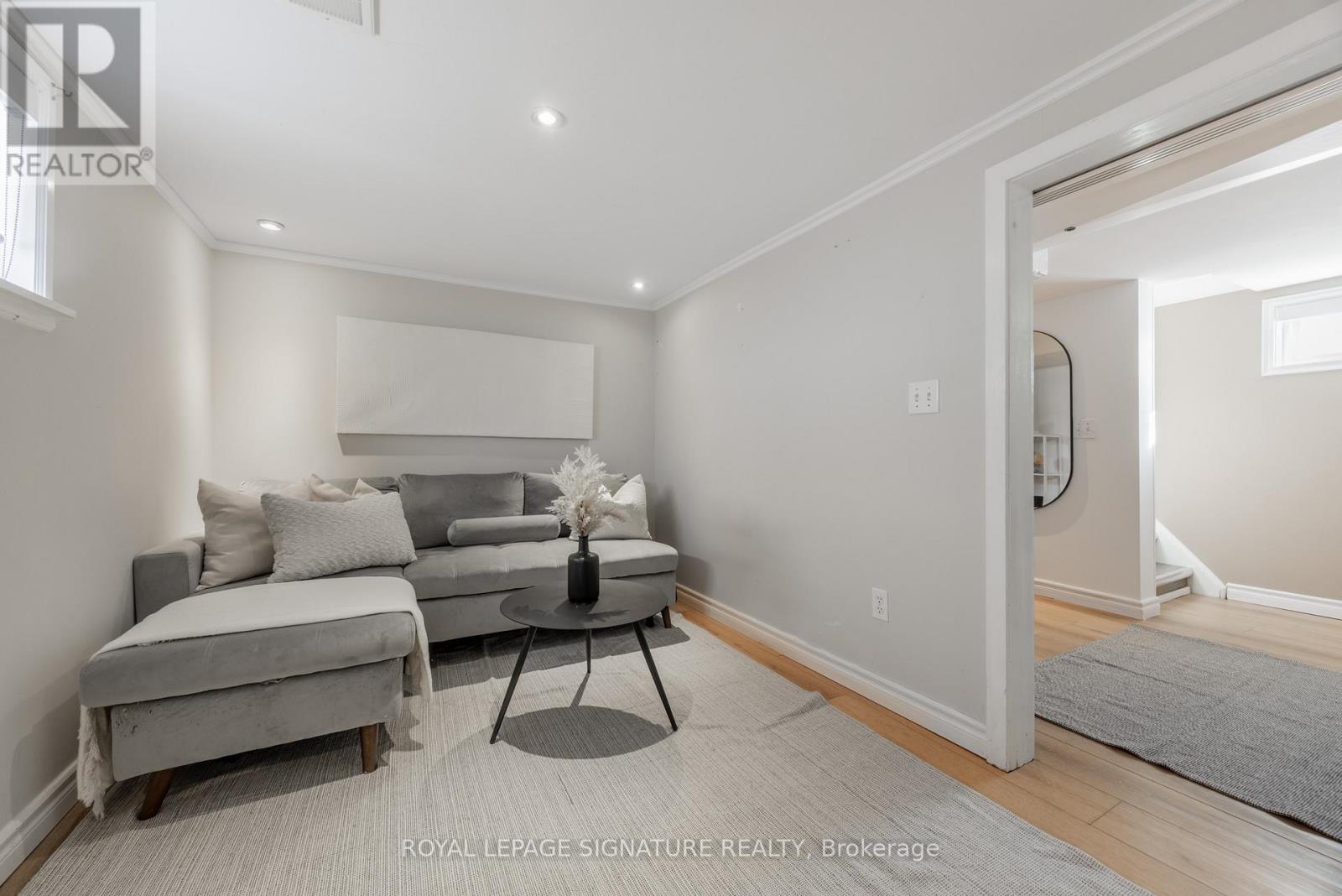 405 Pharmacy Avenue, Toronto, Ontario  M1L 3G5 - Photo 23 - E12720538