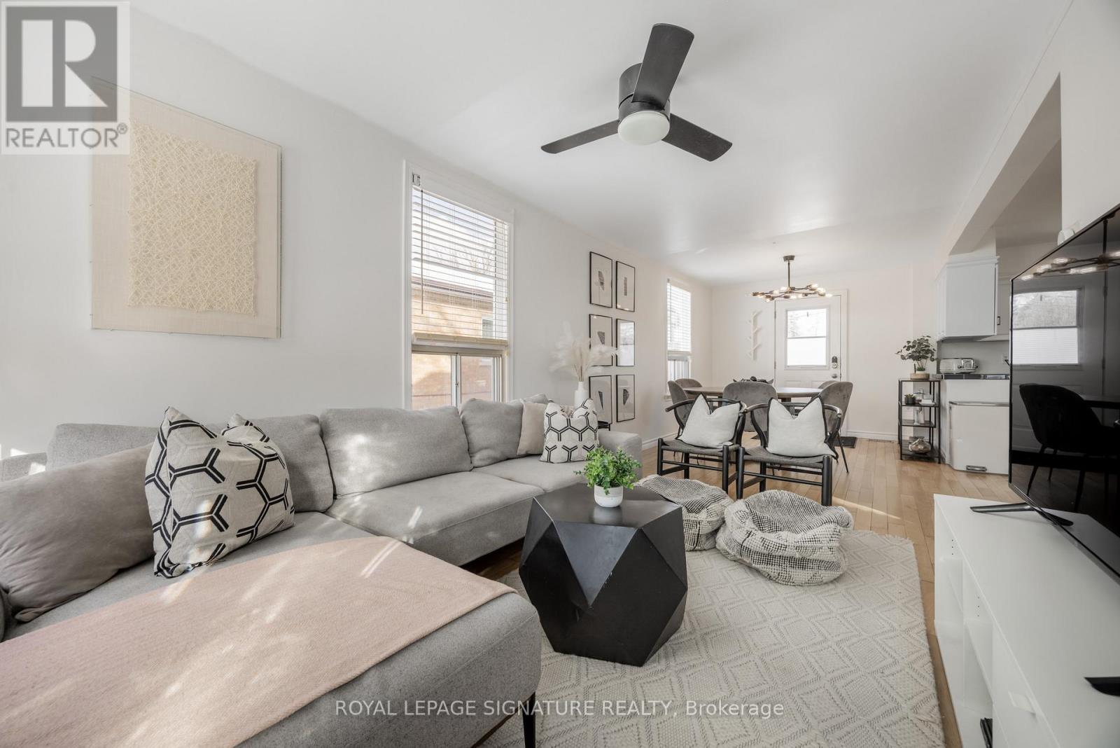 405 Pharmacy Avenue, Toronto, Ontario  M1L 3G5 - Photo 9 - E12720538