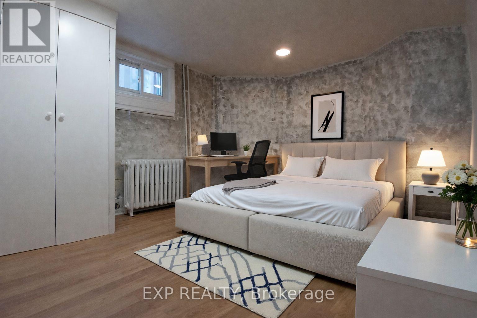 LOWER UNIT B - 861 COSBURN AVENUE, Toronto, Ontario