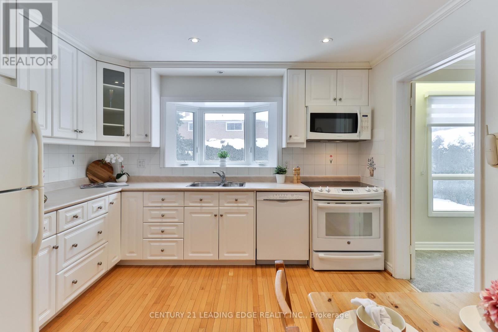 5 Groomsport Crescent, Toronto, Ontario  M1T 2K8 - Photo 12 - E12720640