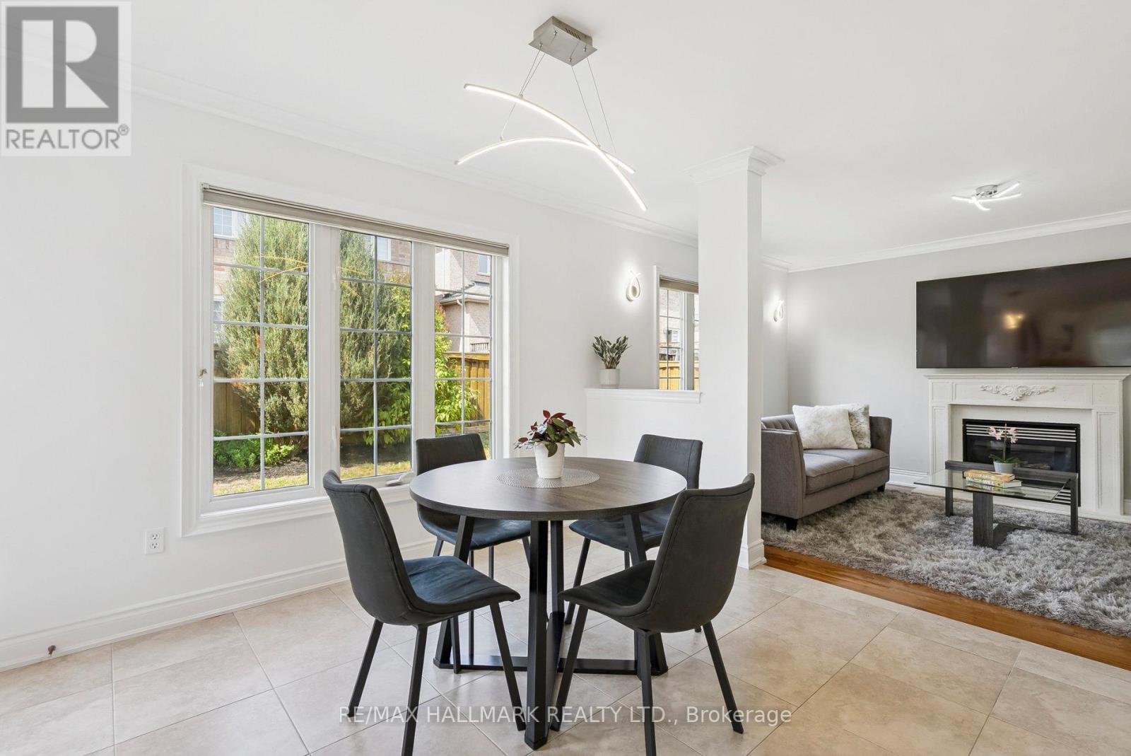 197 Aspenwood Drive, Newmarket, Ontario  L3X 2X4 - Photo 14 - N12720462