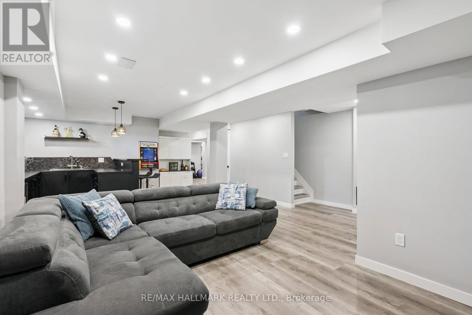 197 Aspenwood Drive, Newmarket, Ontario  L3X 2X4 - Photo 31 - N12720462