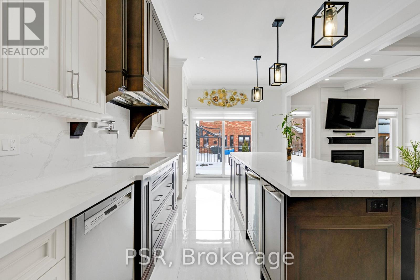 81 Shawbridge Boulevard, Vaughan, Ontario  L4H 1J2 - Photo 13 - N12720488