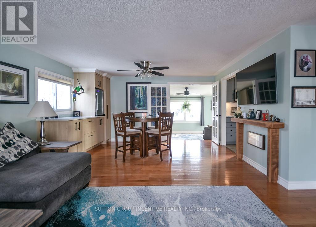 7 Gander Cove, Innisfil, Ontario  L9S 1R9 - Photo 12 - N12720508