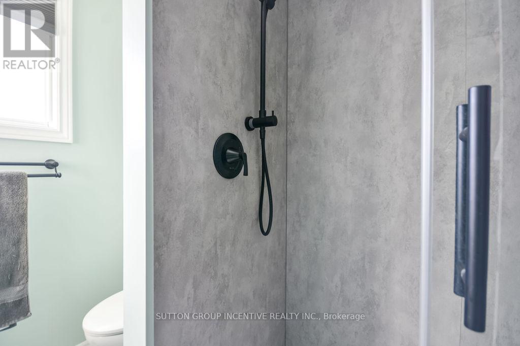 7 Gander Cove, Innisfil, Ontario  L9S 1R9 - Photo 39 - N12720508