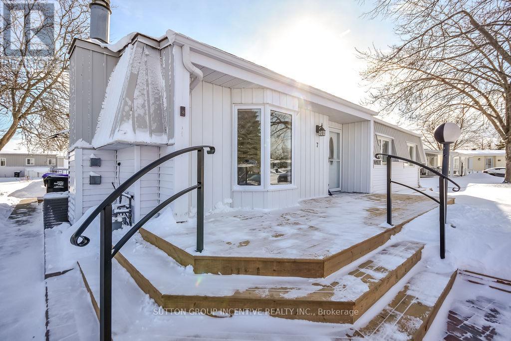 7 Gander Cove, Innisfil, Ontario  L9S 1R9 - Photo 4 - N12720508